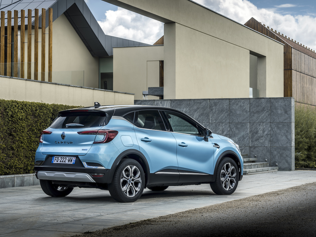 Renault Captur E Tech PHEV Range Electrifying
